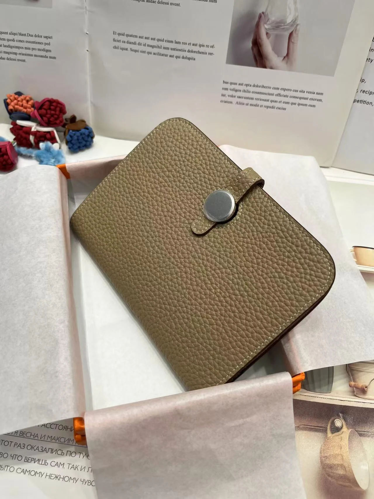 Premium Full Grain Leather Wallet Women Black Pebbled Compact Card Holder Coin Purse French Style Real Leather Snap Closure