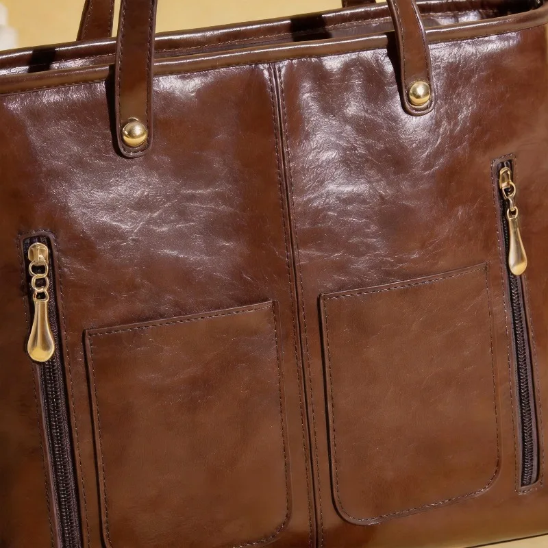 Elegant Black Handbag with Golden Accents Spacious And Versatile Single Tote Shoulder Crossbody Bag for Work Daily Use