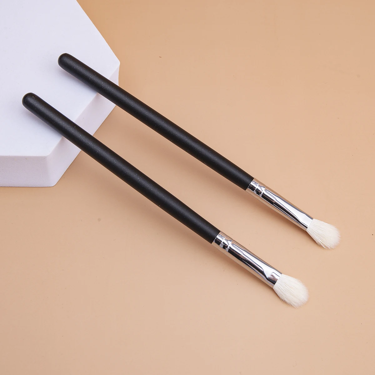 217 Eyeshadow Blending Brush 100% Goat Hair Eye Shadow Makeup Brushes Eyeshadow Crease Brush Fluffy Eyeshadow Blending Brush