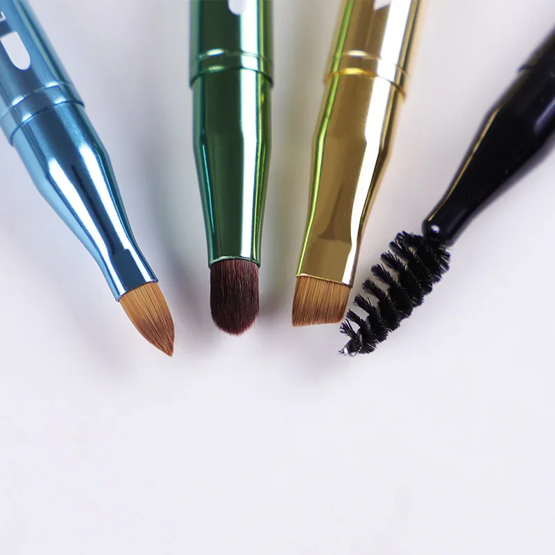 4 in 1 Portable Retractable Travel Lip Eye Brush Professional Makeup Brush Mini Soft Hair Eyeshadow Brush Makeup Accessories 1pc