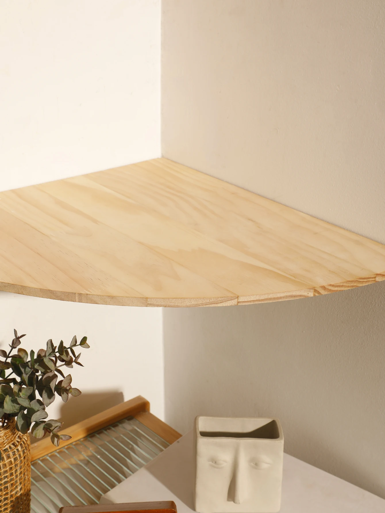 Scalloped Corner Shelves Floating Wall Shelf Storage Rack Wooden Wall Decor Bedroom Living Room Kitchen Home Decorations Ledge