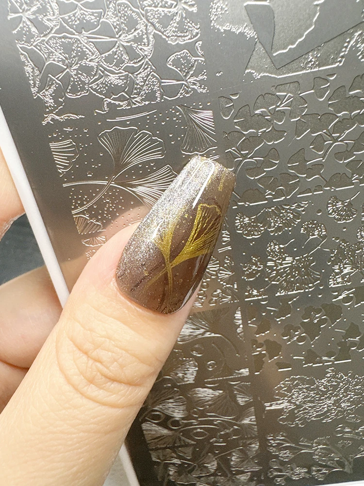XMQ NAIL ART STAMPING PLATES LEAVES IMAGE TEMPLATES