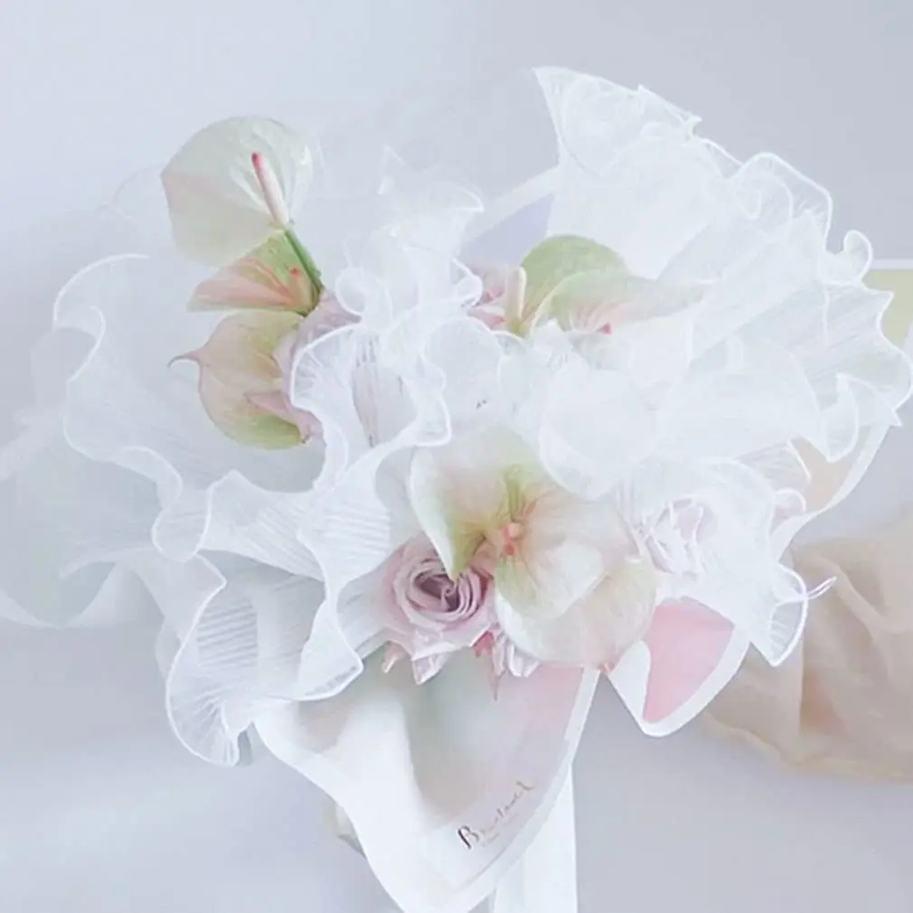 White Floral Packaging for Bouquets Including Decorative Mesh Wrapping Paper, Pearl-Edged Wrapping Paper, Wrinkled Wave Mesh