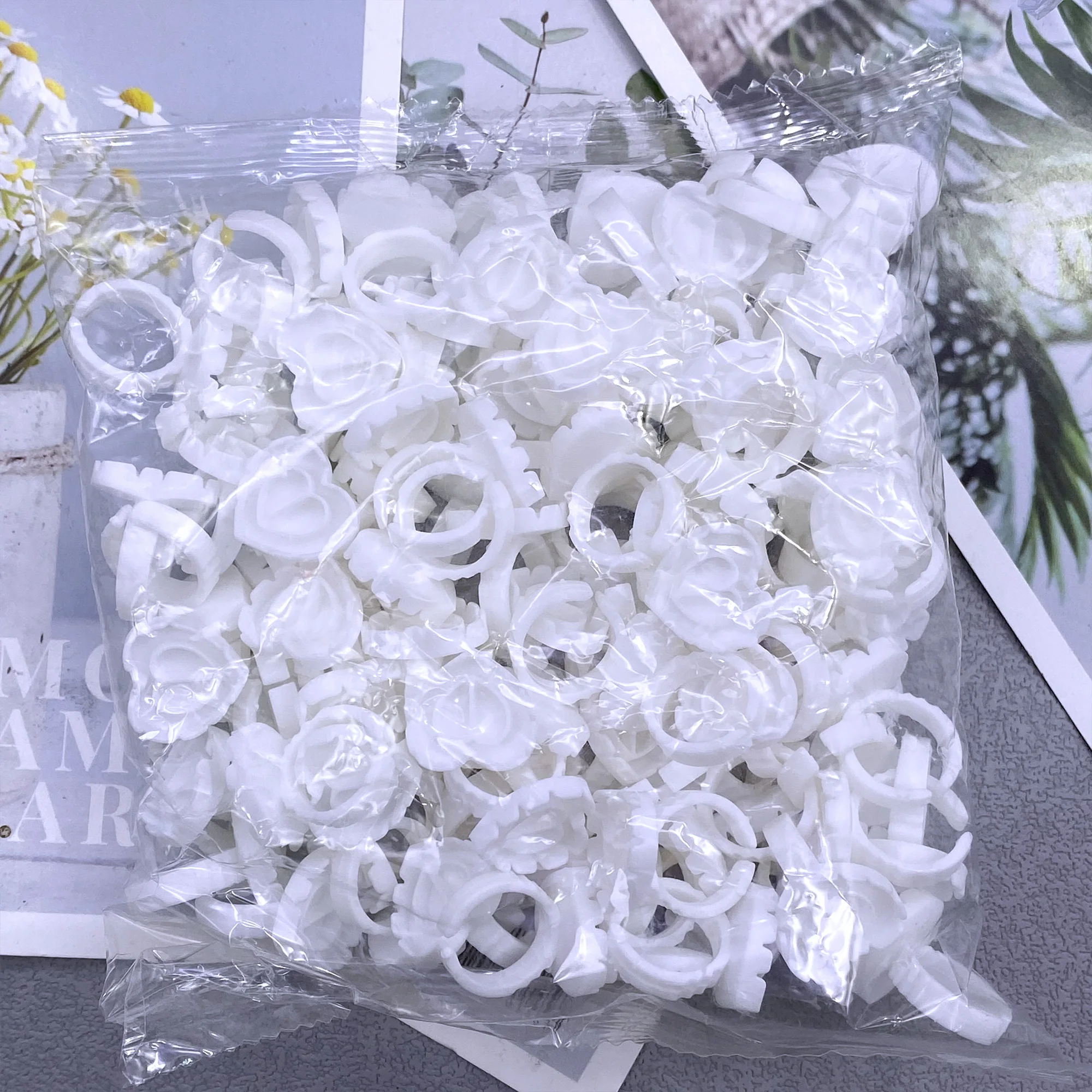 100Pcs Wholesale Disposable Eyelash Glue Fan Cup Rings Holder Container Tattoo Pigment Eyelash Extension Tools Lash Supplies