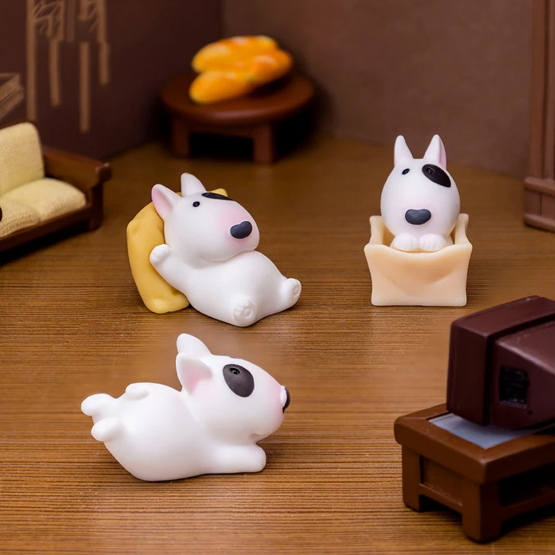Cute Mini Bullhead Terrier Dog Figurines Micro Landscape Car Dashboard Home Desktop Ornaments