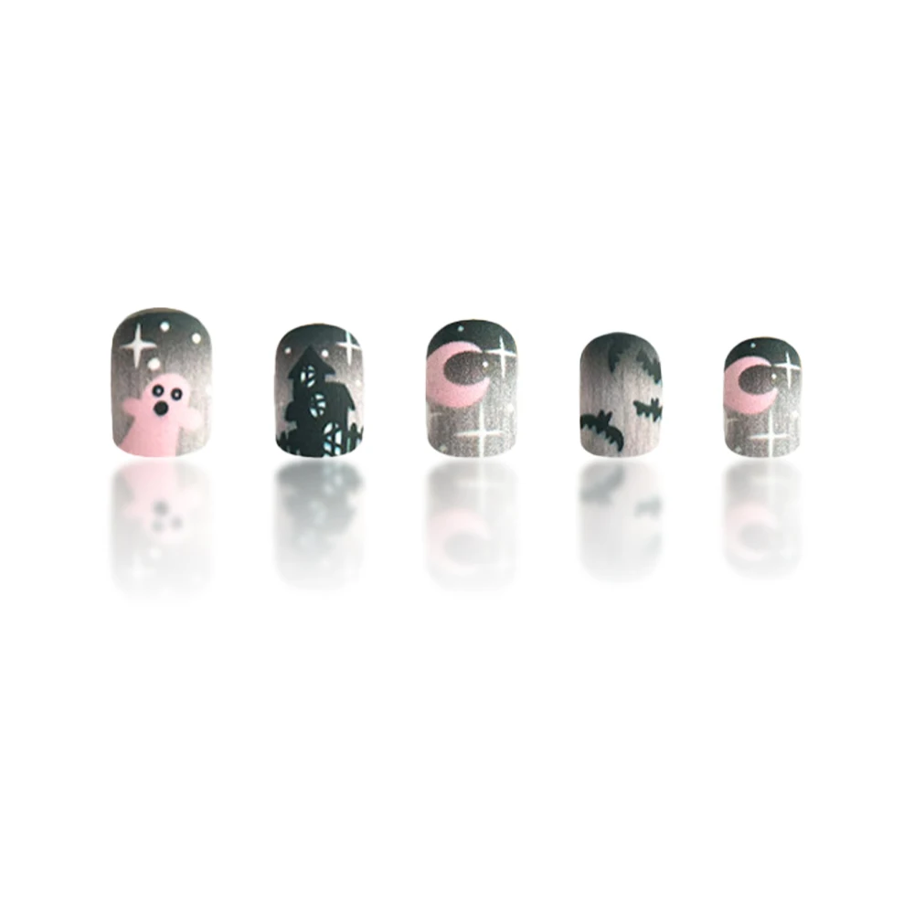 24 pieces of short square fake nails, featuring a halo dyed gradient heart and a colorful French design in European and American