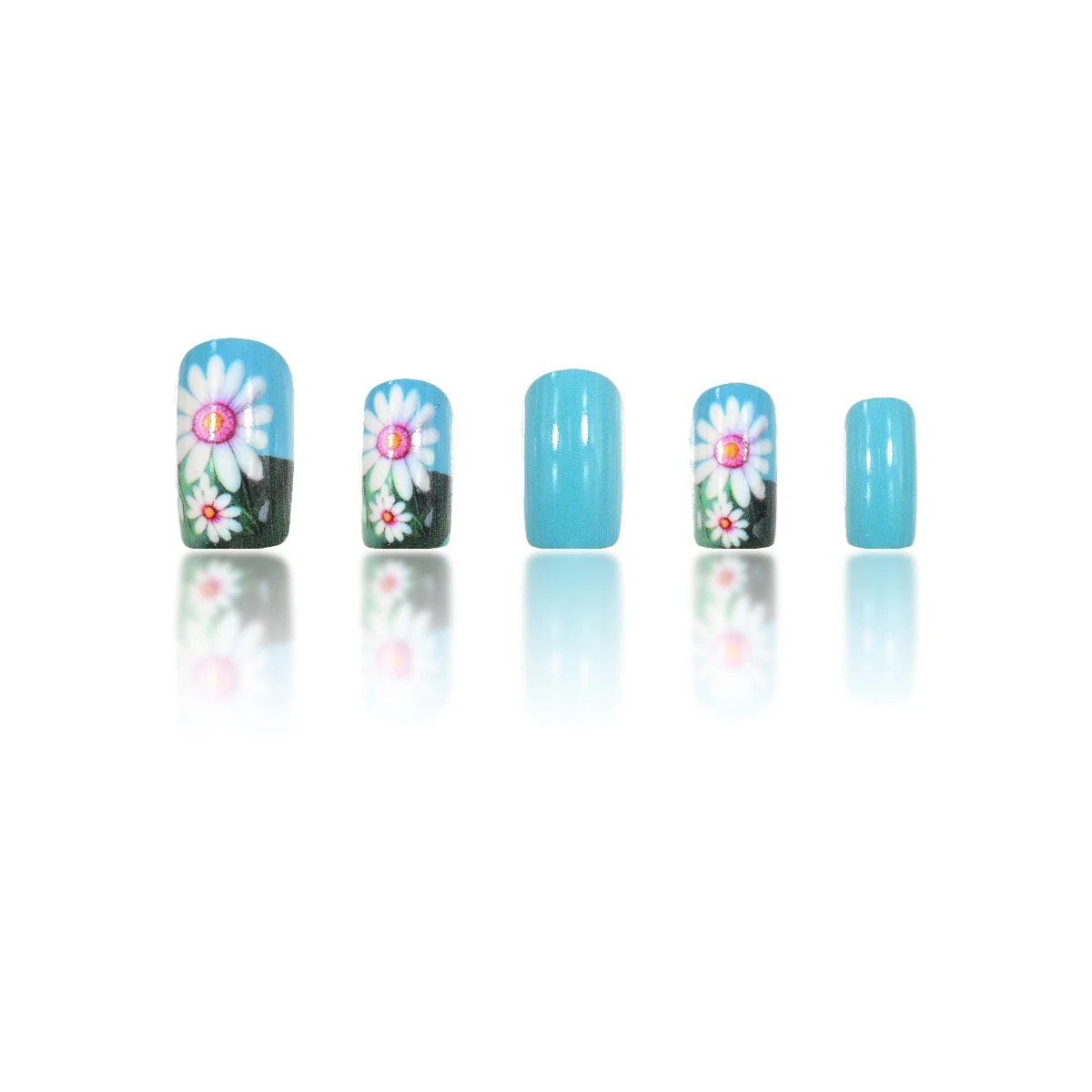 24 pieces of short square fake nails, featuring a halo dyed gradient heart and a colorful French design in European and American