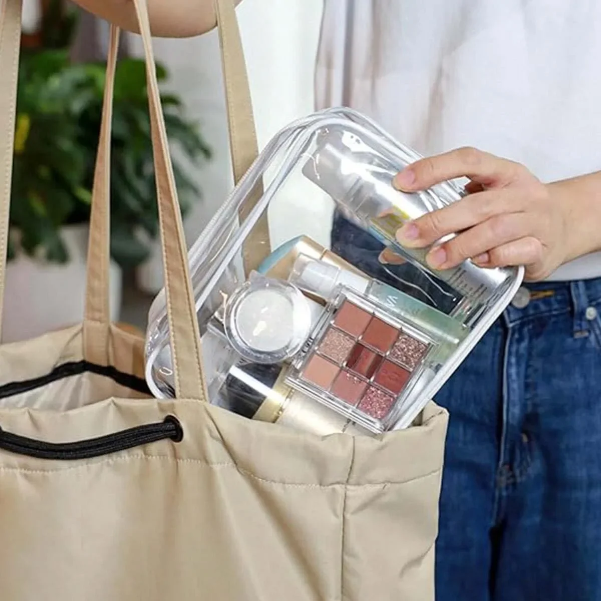 Clear Toiletry Bag,Portable Travel Makeup Bags With Zipper Clear Organizer Bags PVC Cosmetic Pouch For Airport Airline Compliant