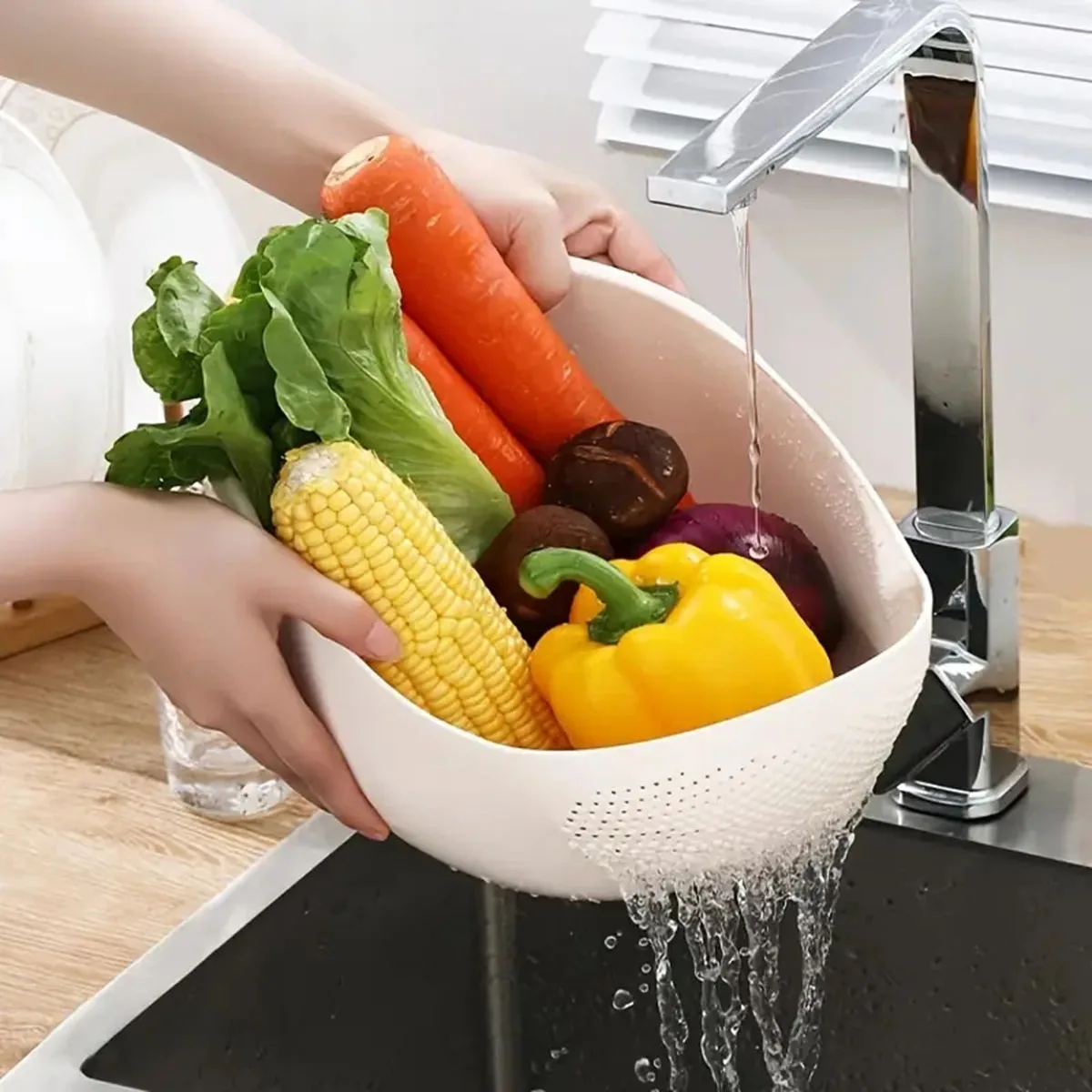 1PC-Silicone Colander Rice Bowl Drain Basket Fruit Bowl Washing Drain Basket with Handle Washing Basket Home Kitchen Organizer