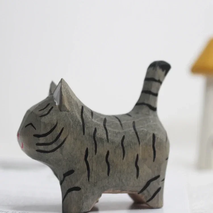 Handmade Wood Carving Kitten Ornaments Small Animal Creative Desktop Wood Cat Decoration Crafts