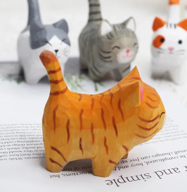 Handmade Wood Carving Kitten Ornaments Small Animal Creative Desktop Wood Cat Decoration Crafts