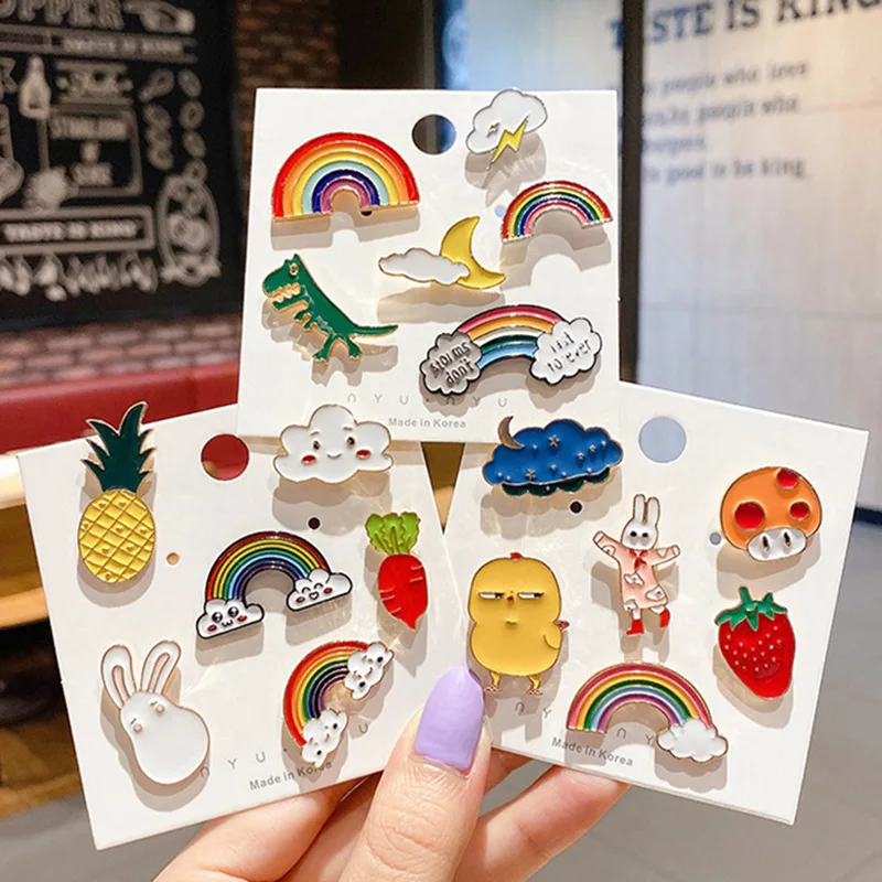 10/20/30/40/50Pcs Enamel Pin Badge Random Cute Animal Plant Metal Brooches Backpack Lapel Badges Women Kid Jewelry Accessories