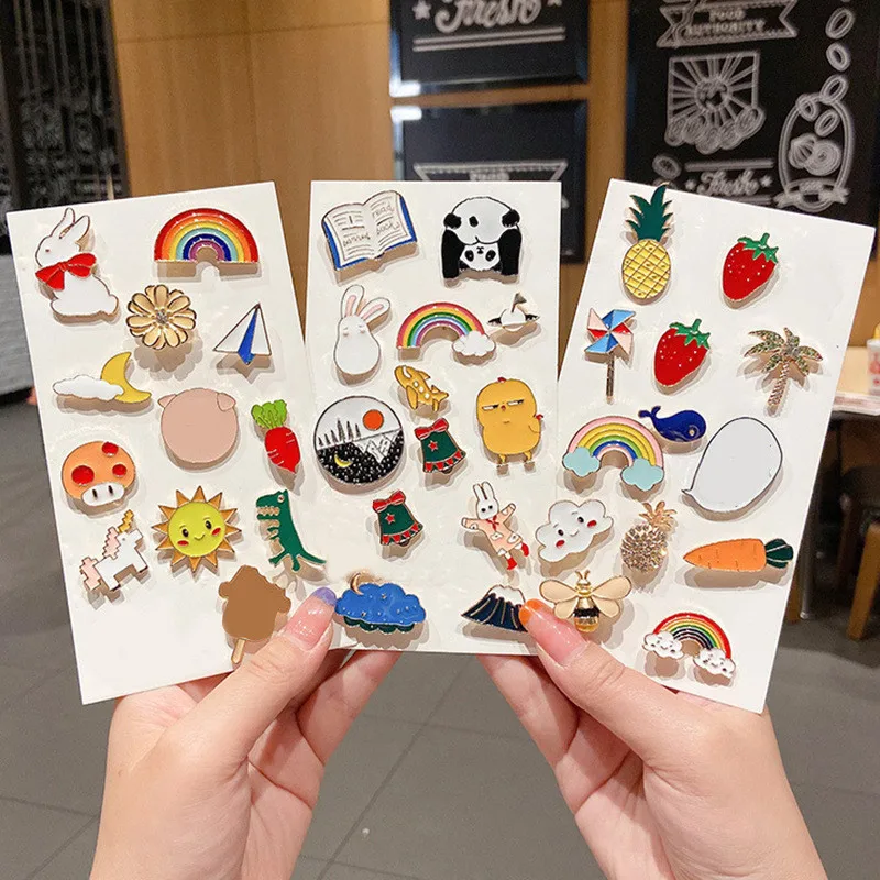 10/20/30/40/50Pcs Enamel Pin Badge Random Cute Animal Plant Metal Brooches Backpack Lapel Badges Women Kid Jewelry Accessories