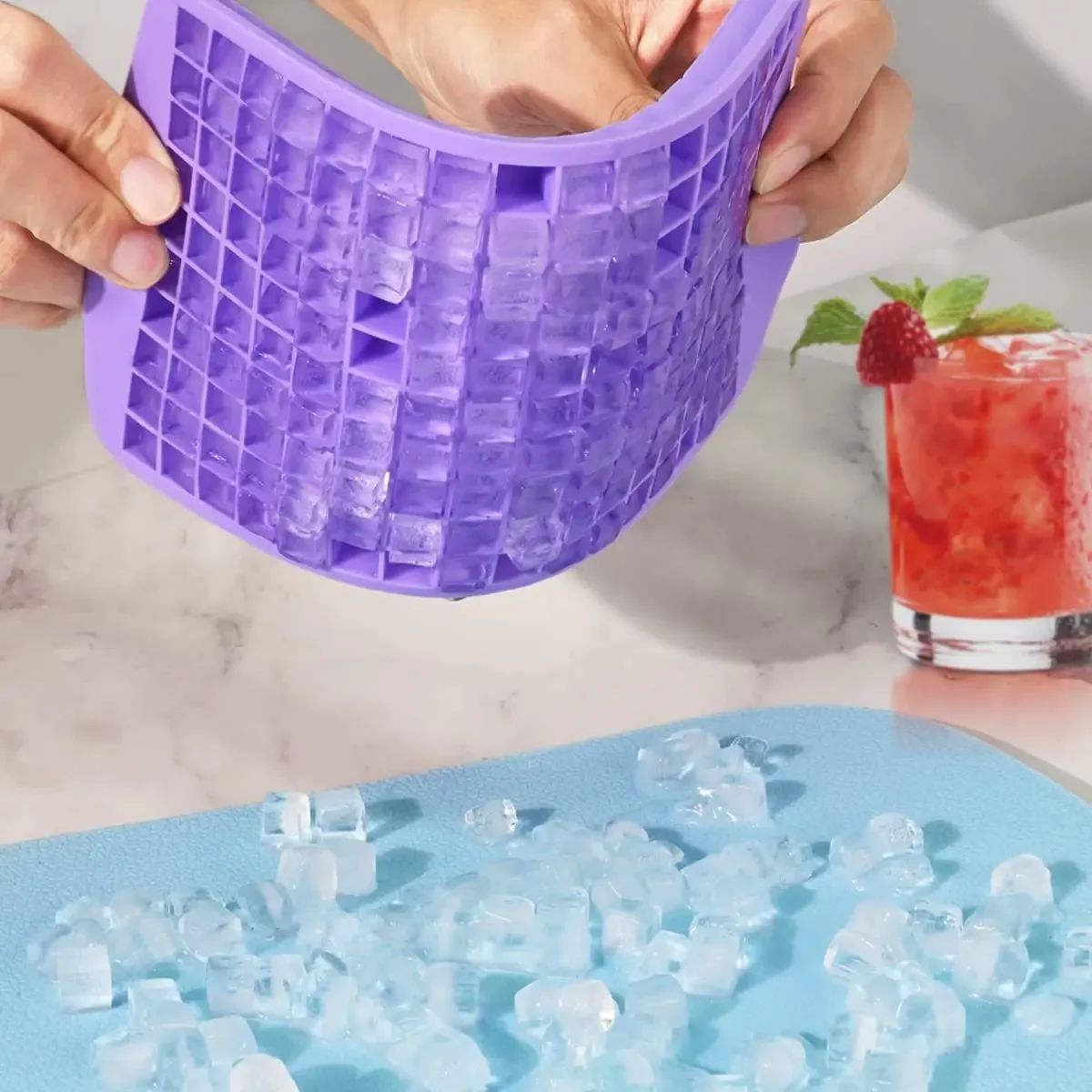 160 Grid Mini Silicone Ice Tray Ice Cubes Foldable Ice Mold Ice Breaker Ice Grid Tray Small Square Mold Ice Maker Silicone Mold