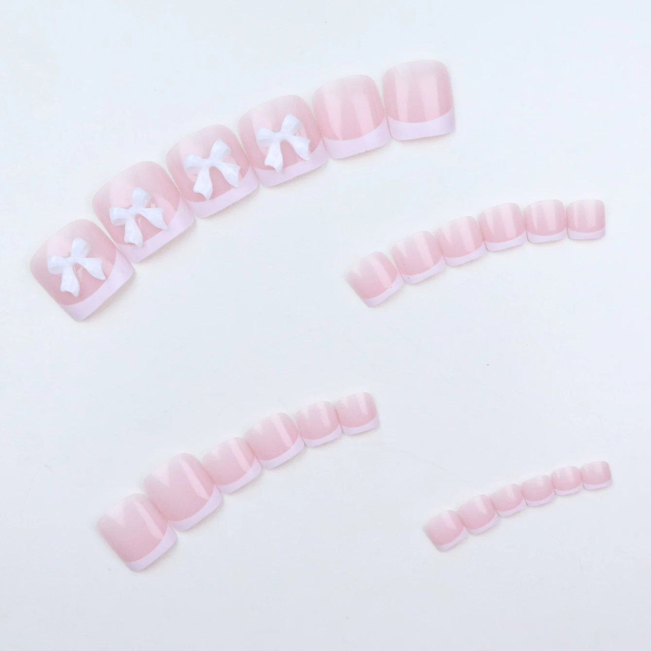 24pcs French Fake Toenails Pink Gradient Full Cover Short Square Toe Nails Foot Nails Tips for Women Girls