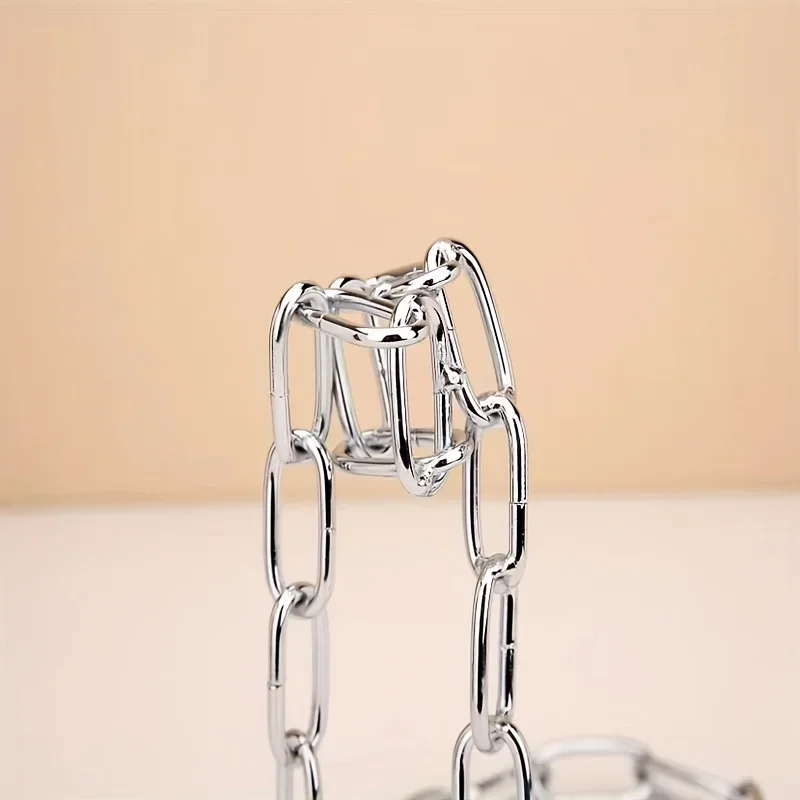 Creative Personality Fashion Wine Bottle Holder Suspended Wrought Iron Rope Chain Wine Bottle Holder Snake Ornament Decoration