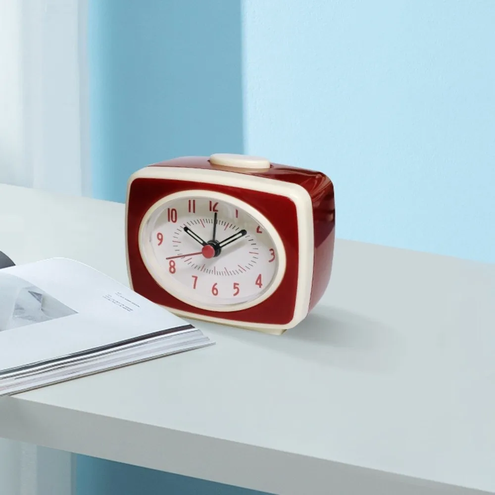 New Non Ticking Silent Alarm Clock Fluorescent Hands Battery-Powered Electronic Clock Luminous Display Desktop Clock Bedroom