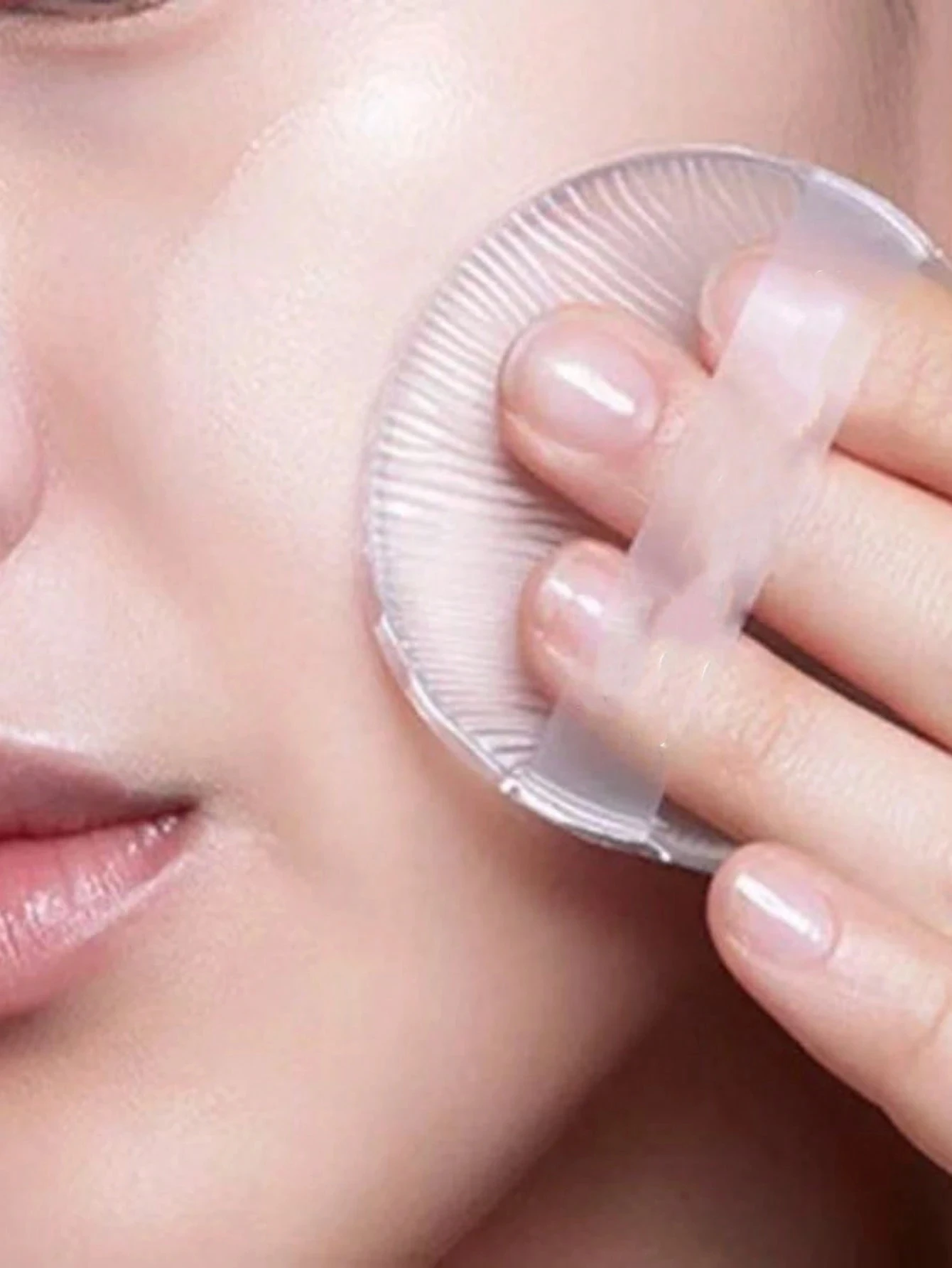 1/2Pcs Silicone Makeup Sponge, Water-Based Crystal Jelly BB Cushion Puff, Transparent Makeup Foundation Sponge, Non-Absorbing