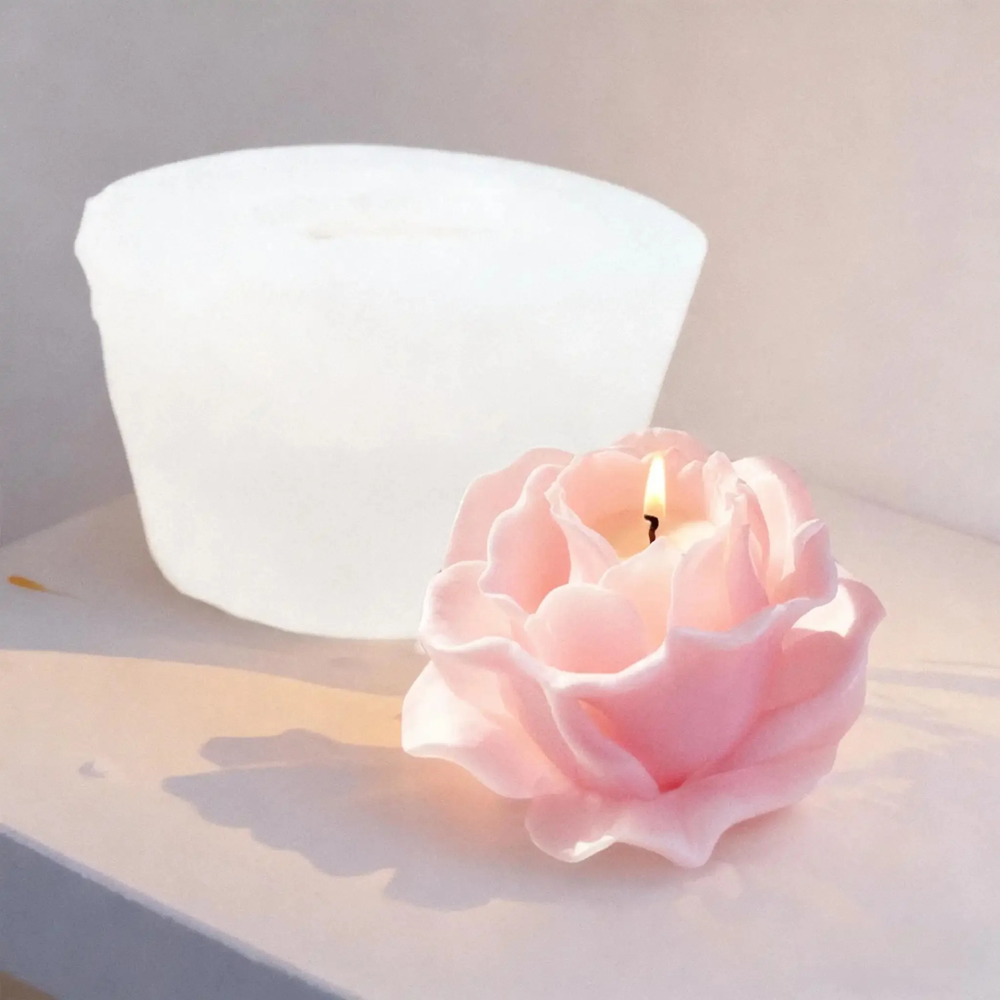 1 Piece 3D Elegant Rose Silicone Mold - Reusable Flexible Mold for Candles, Resin Art, Handmade Soap and Clay Making, Delicate Petal Design, Home Decoration, Valentine's Day Gift, Floral Shape, Special Gift for Craft Enthusiasts