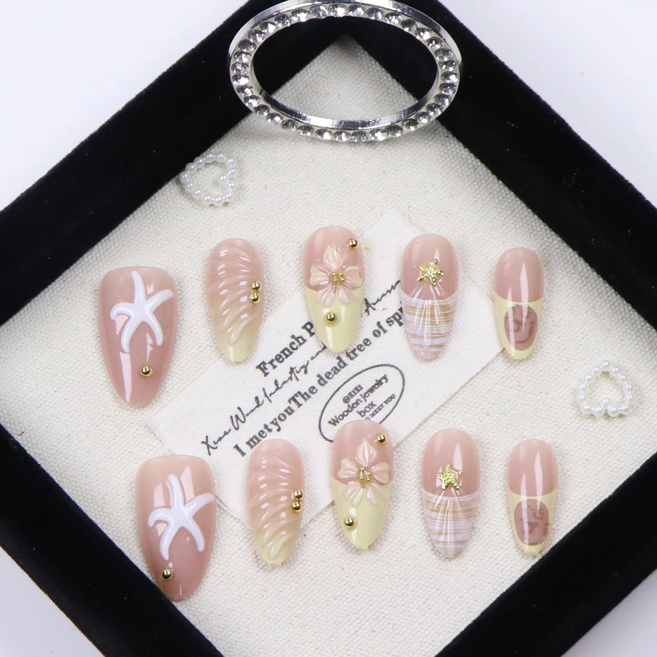 Y2K 10PCS Hand Made Press On Nail-Short Almond Glue On Nails-Tropical Flowers Starfish And Golden Pearls Press One As Gifts