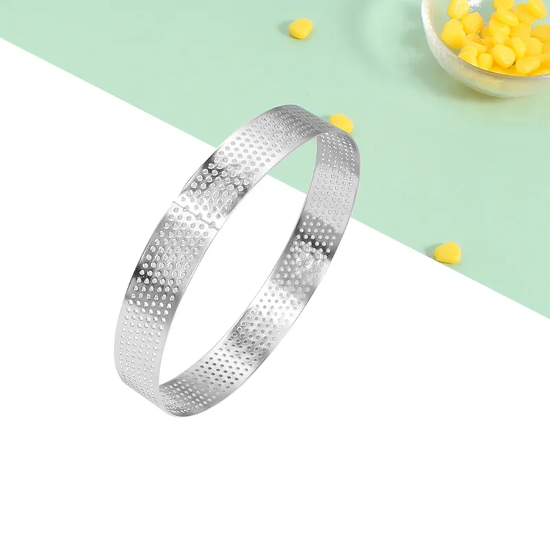 Stainless Steel Mousse Cake Mold Heat-Resistant Perforated Round Tart Ring Cookies Pastry Circle Cutter Mold Baking Tools