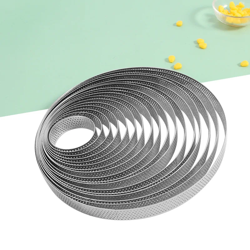 Stainless Steel Mousse Cake Mold Heat-Resistant Perforated Round Tart Ring Cookies Pastry Circle Cutter Mold Baking Tools