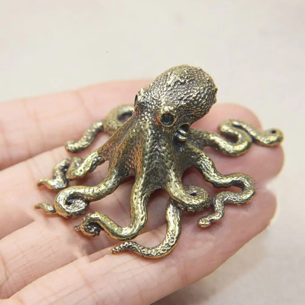Brass Octopus Home Decoration Antique Copper Animal Figurines Miniatures Desk Ornament Accessories Creative Table Tea Pets Craft