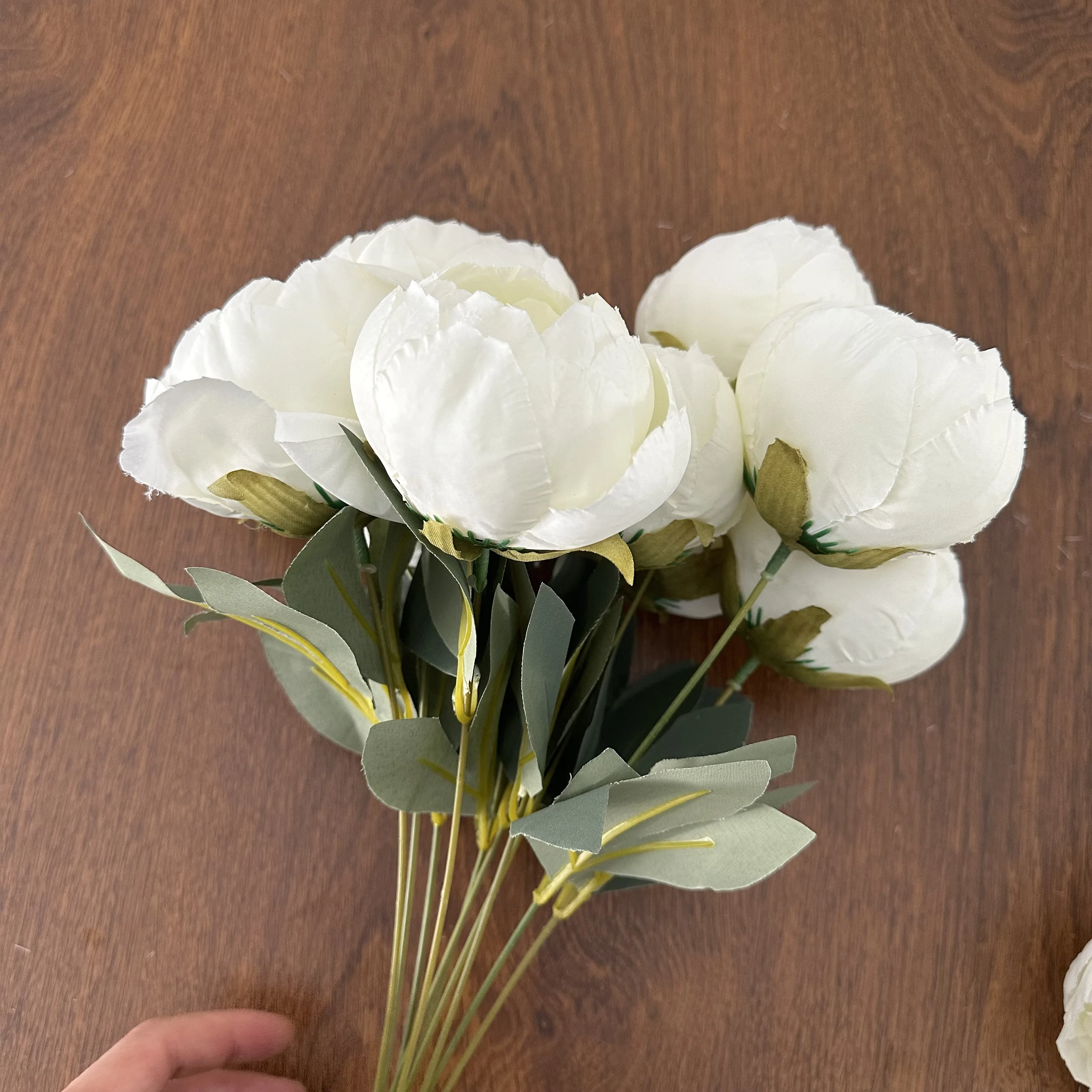 10Heads Silke Penoy Artificial Flower White Big Bud Bridal Bouquet Fake Penoy Living Room Desktop Flower Decoration Wedding
