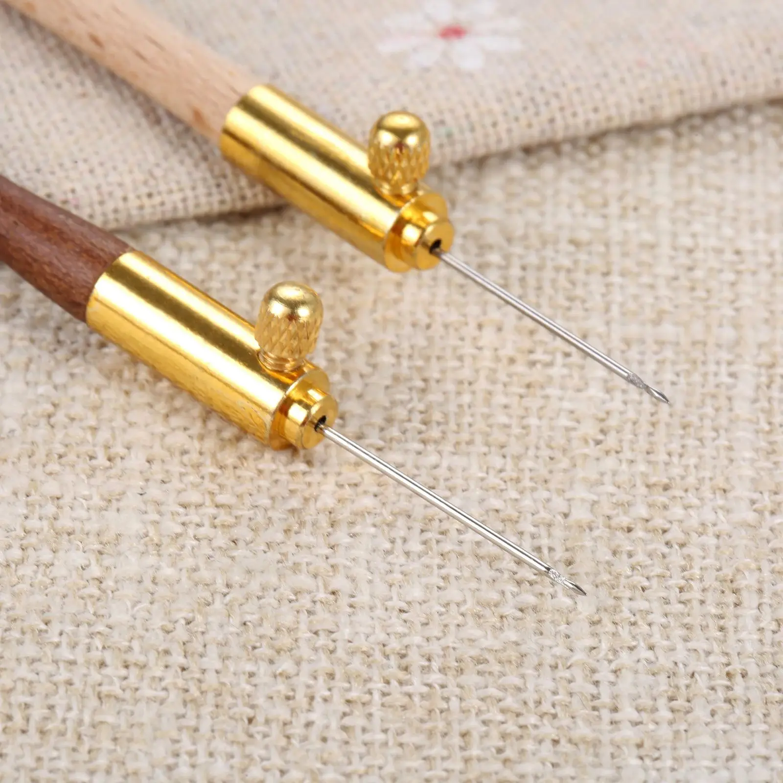 Embroidery Needle Tambour Crochet Hook Luneville Hook Handle with 3 Needles Set S Couture Luneville Glitter Bead Embroidery Tool