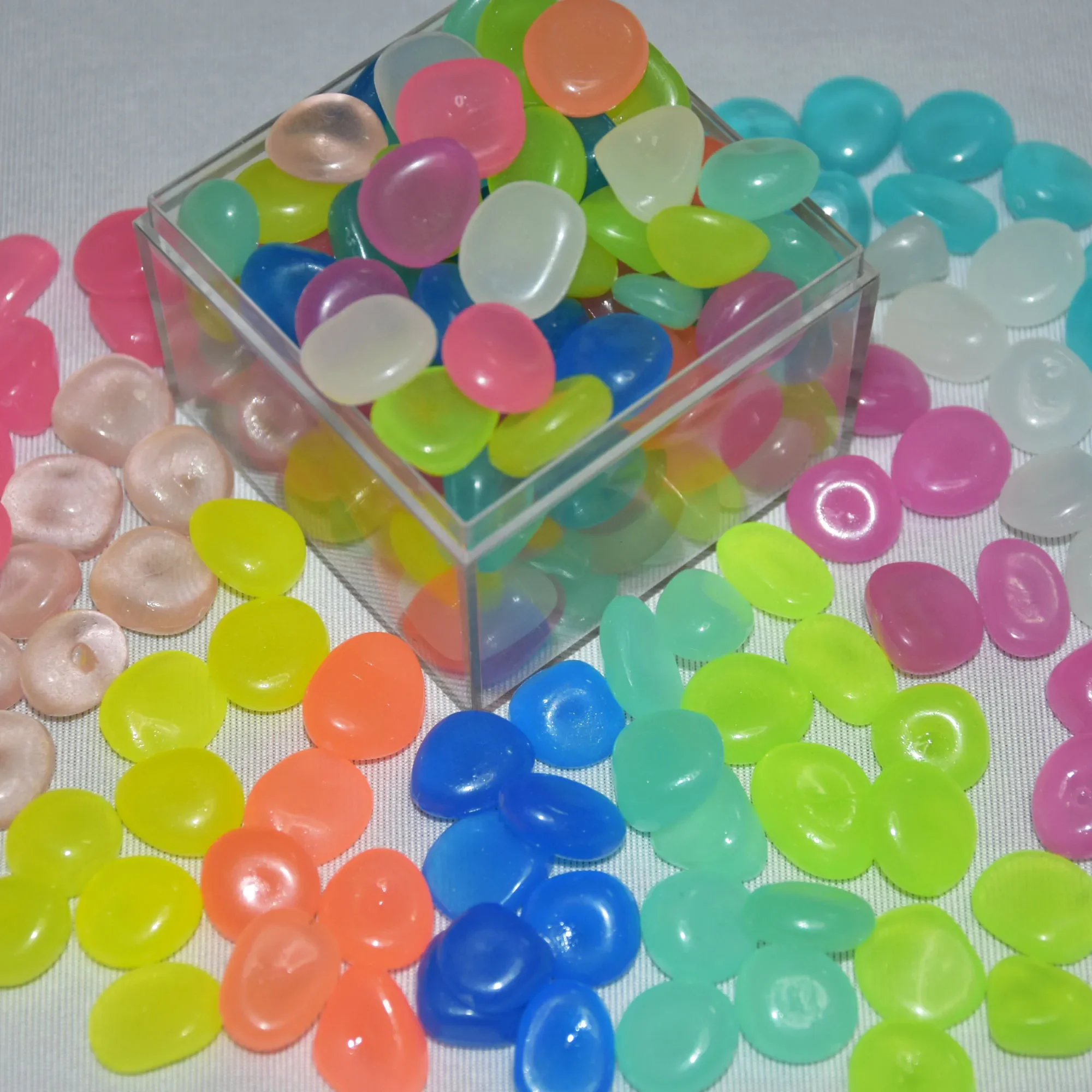 100 Pcs Luminous Rock, Stone Luminous Dark Garden Pebbles, Sidewalk Fish Tank Decoration, Aquariums, Fish Tanks loom