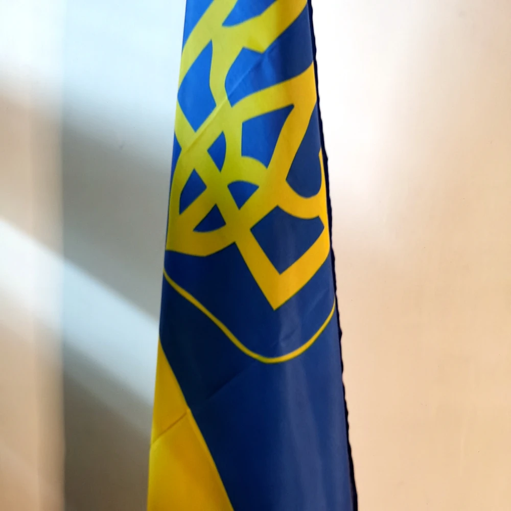 Ukraine Flag Garden Interior Decoration Banner Peaces Flag Wall Hanging Garden Flag Sign Decoration 90x150cm Polyester
