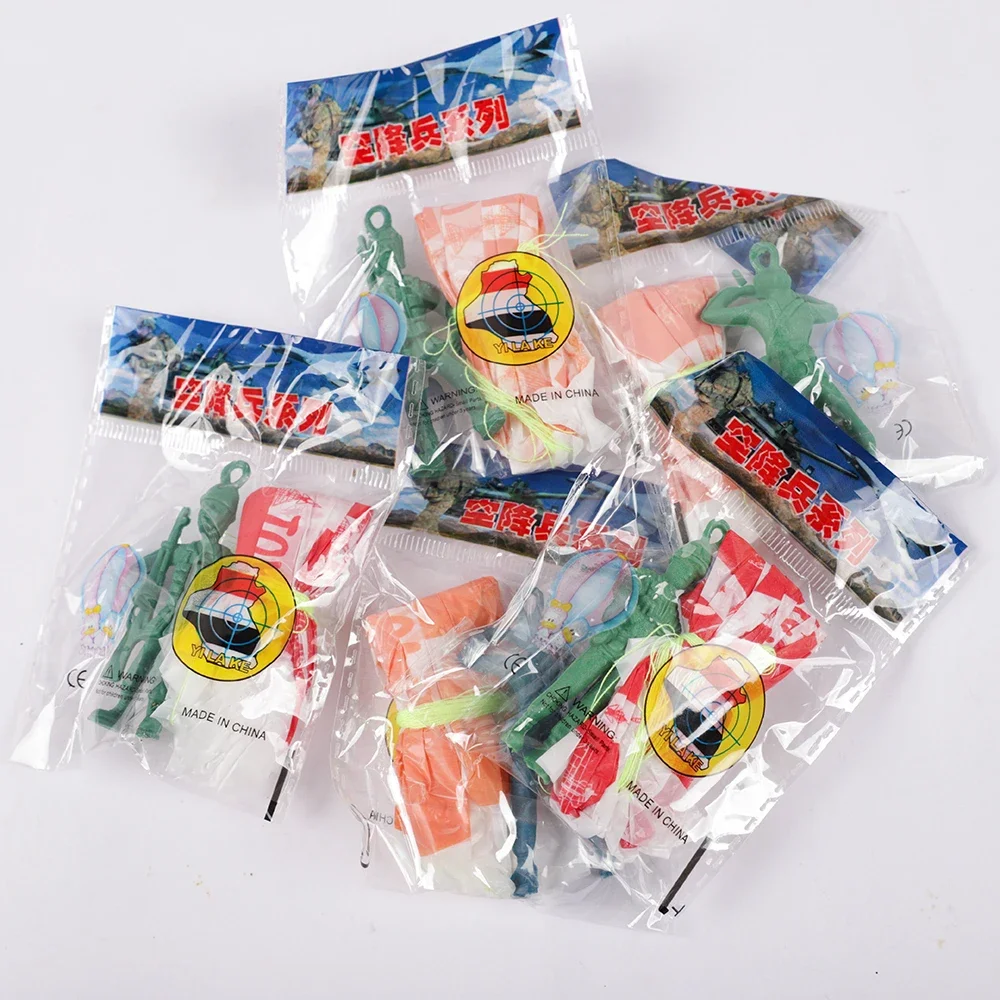 15Pcs Mini Hand Throwing Soldiers Parachute Outdoor Flying Toys for Children's Birthday Party Favors Goodie Bag Pinata Filler