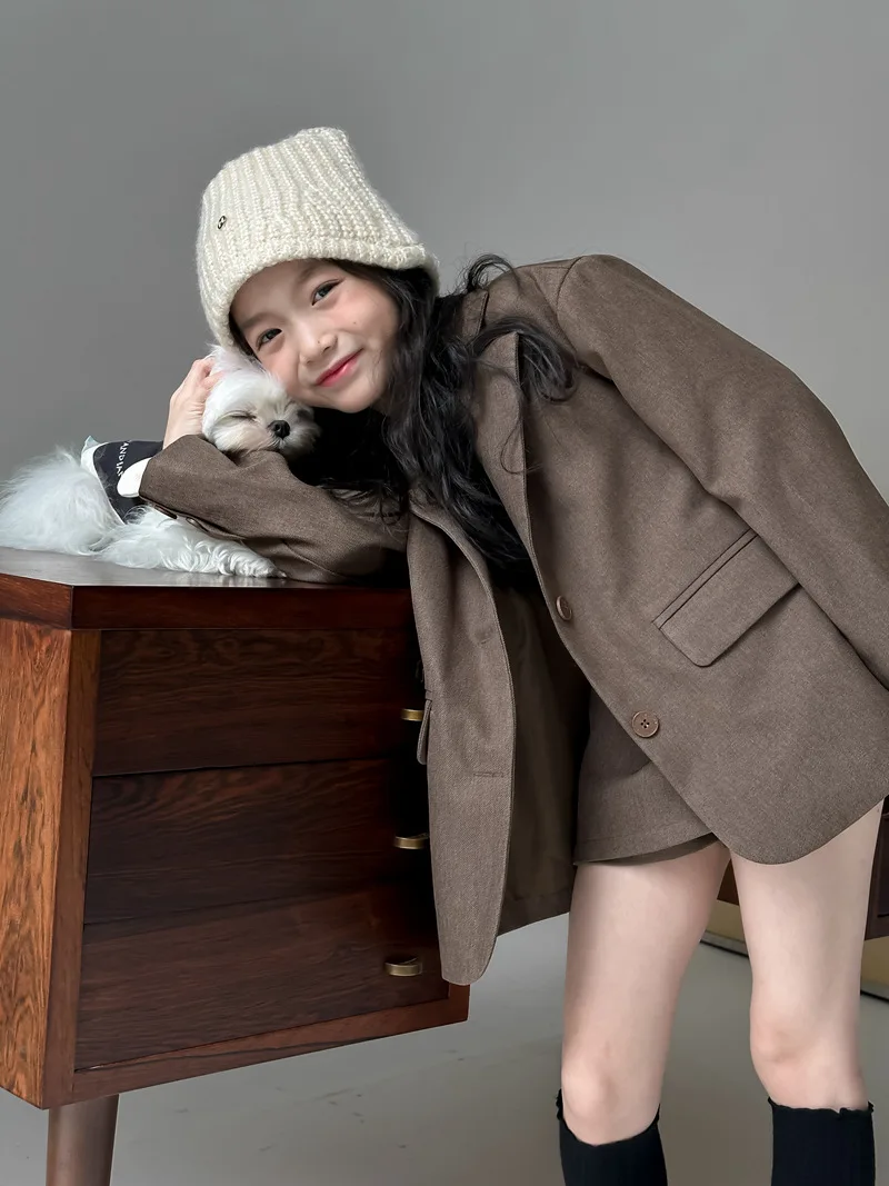 Suit skirt set for autumn 2024 loose suit jacket and skirt shorts for children and girls fashionable suit trendy kids clothes