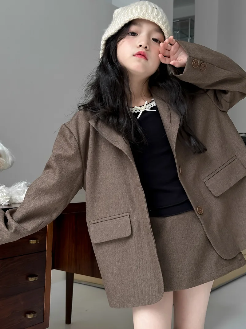 Suit skirt set for autumn 2024 loose suit jacket and skirt shorts for children and girls fashionable suit trendy kids clothes