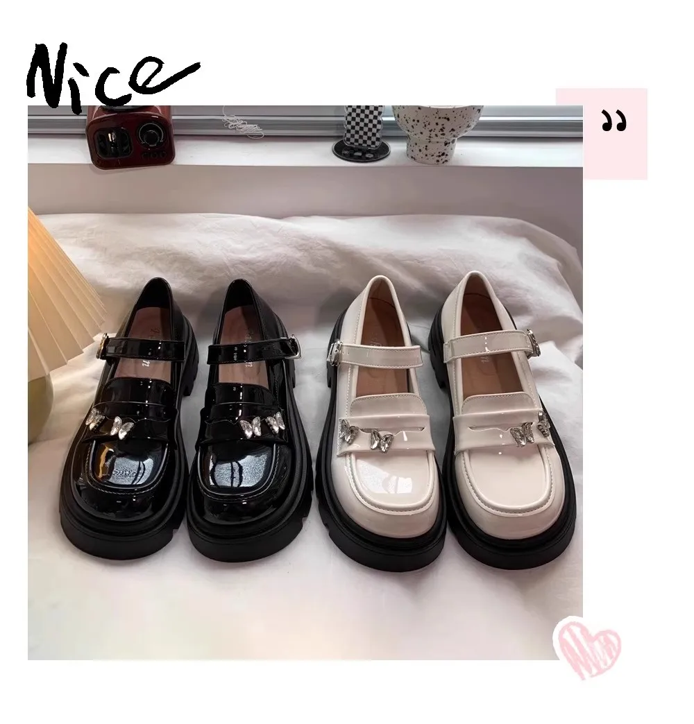 Girls Black Leather Shoes for Wedding Party School Opening Soft PU Bright Skin Kids Flats with Metal Butterfly Princess Sweet
