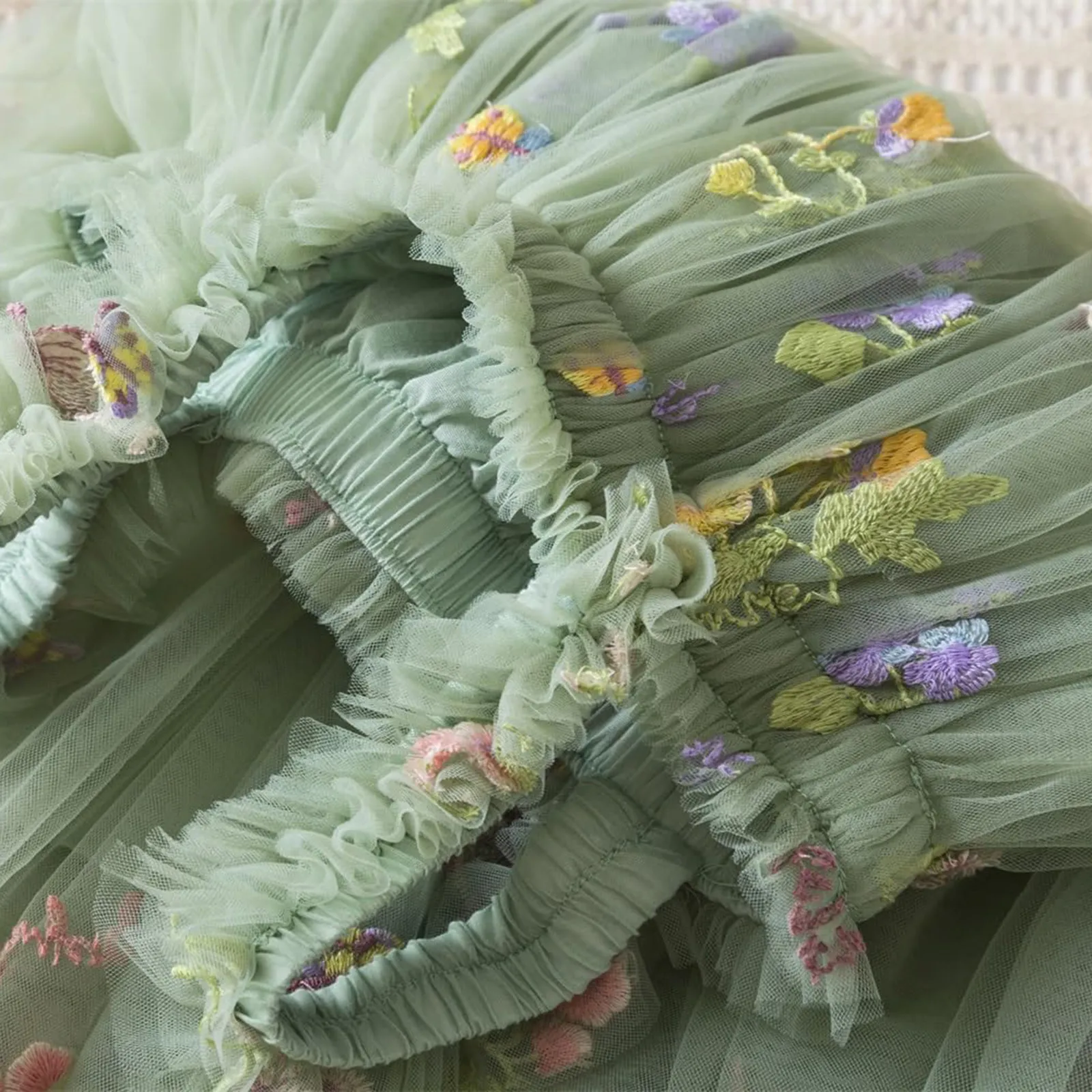 Outdoor Summer Cute Princess Dress Toddler Baby Girls Embroidery Flower Suspender Mesh Dresses Birthday Party Princess Dresses