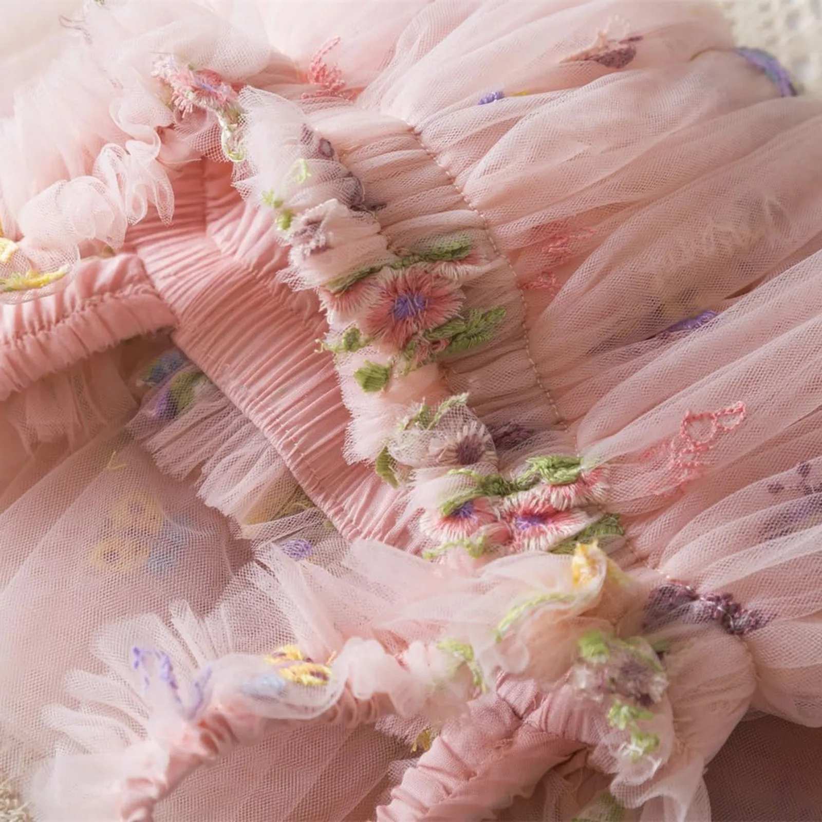 Outdoor Summer Cute Princess Dress Toddler Baby Girls Embroidery Flower Suspender Mesh Dresses Birthday Party Princess Dresses