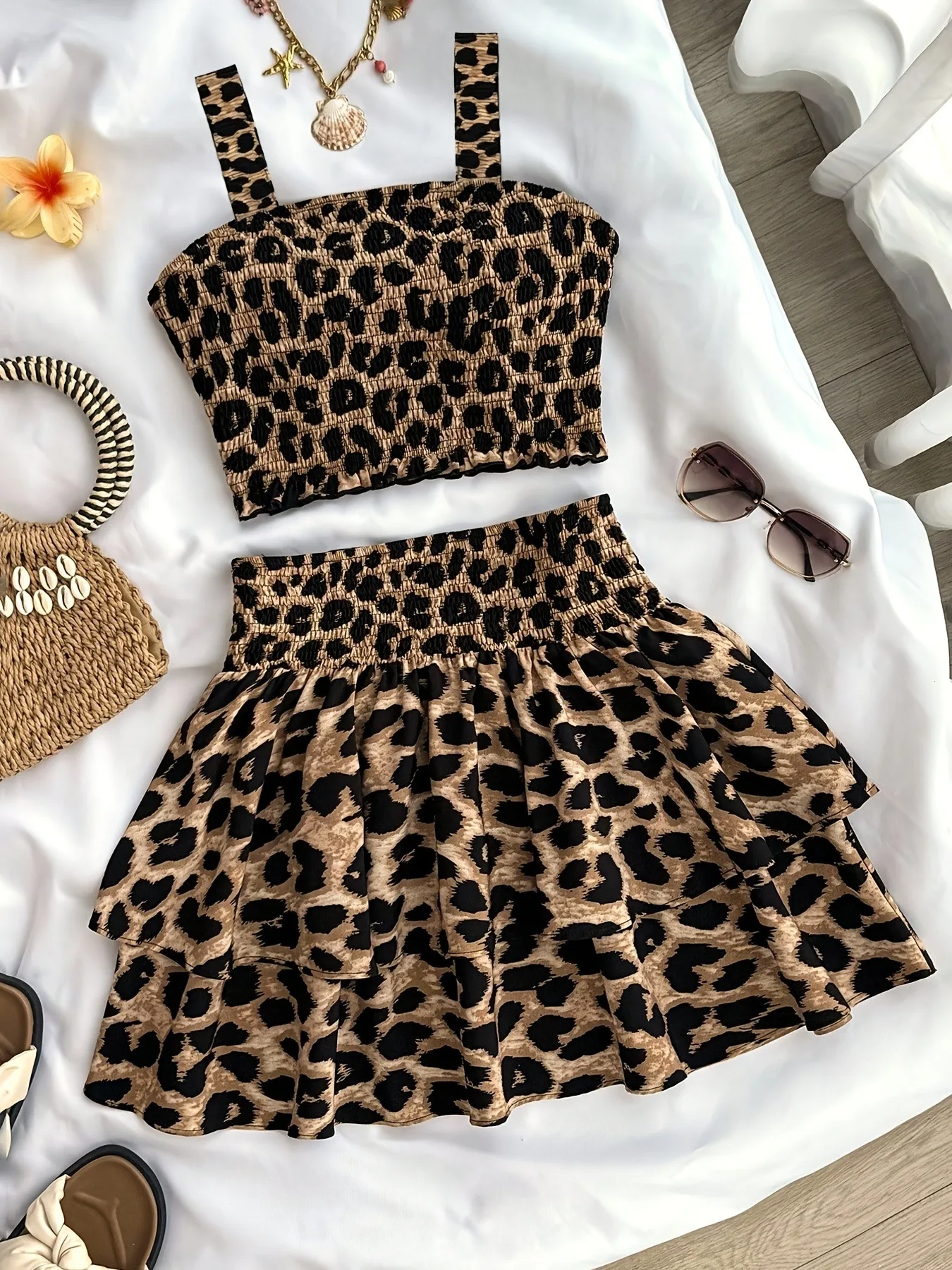 Comfy Kids Girls 2-Piece Outfit, Soft Breathable Fabric Leopard Print Crop Top & Tiered Skirt for Daily & Outings