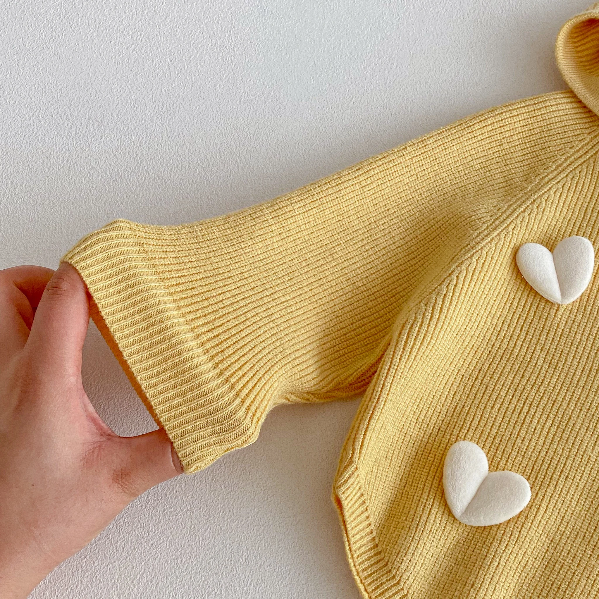 Autumn and Winter Girl Sweater Set, Cute Heart-Shaped Hooded Cape Top + Knitted Leggings, Sweet Outdoor Knitted Set