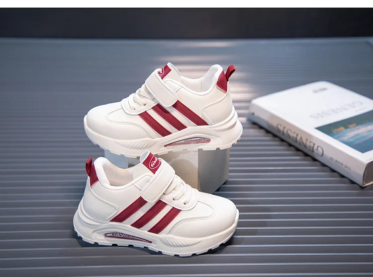 2026 New Spring Fall Sport Shoes for Boys Fashion Patchwork Stripes Dad Sneakers for Girls Black Khaki Gray Kids Trainers