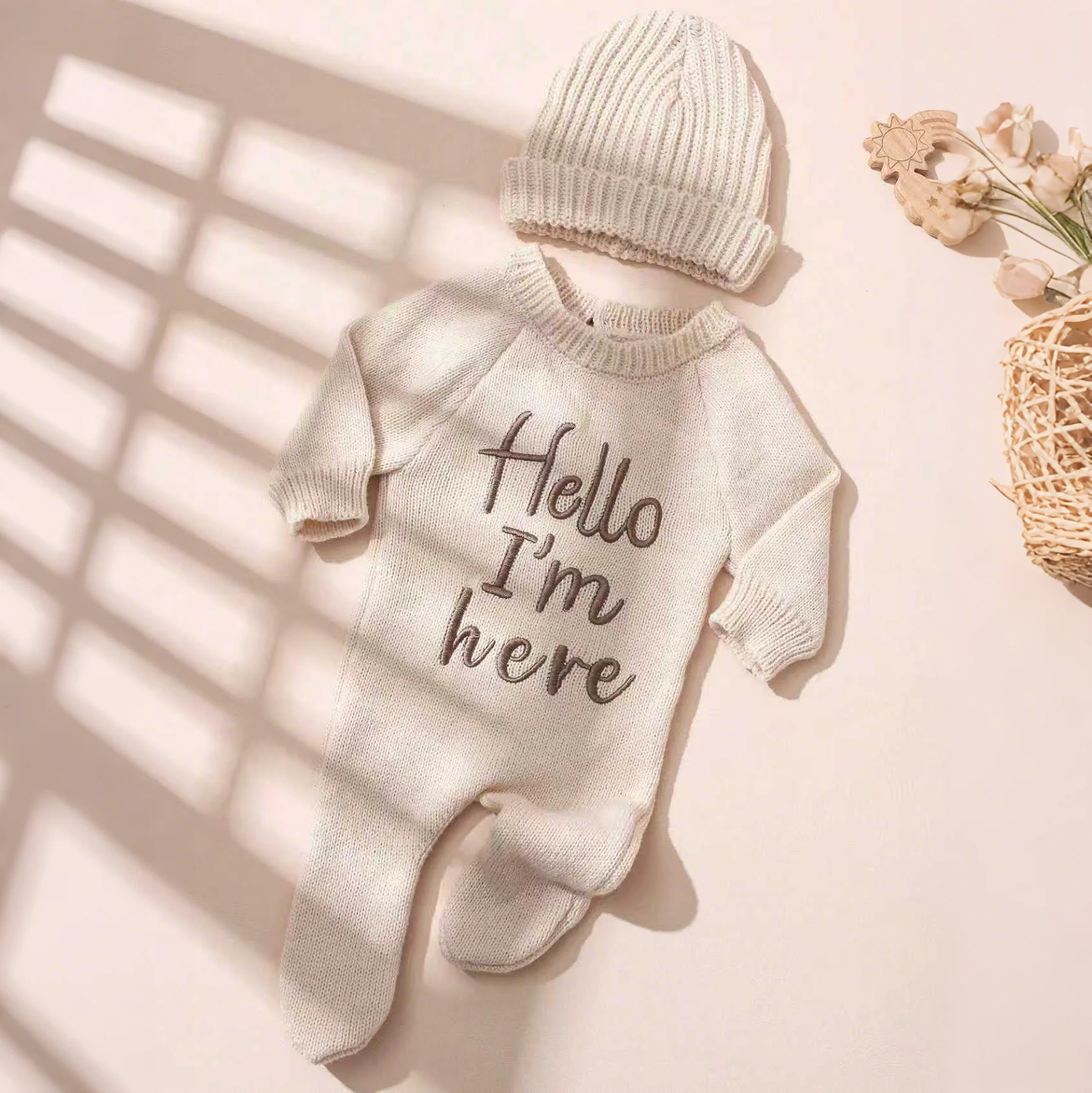 Ylsteed "Hello" Embroidery Knitting Newborn Birth Announcement Outfits Footed Jumpsuit Baby Boy Girl Photography Props Newborn
