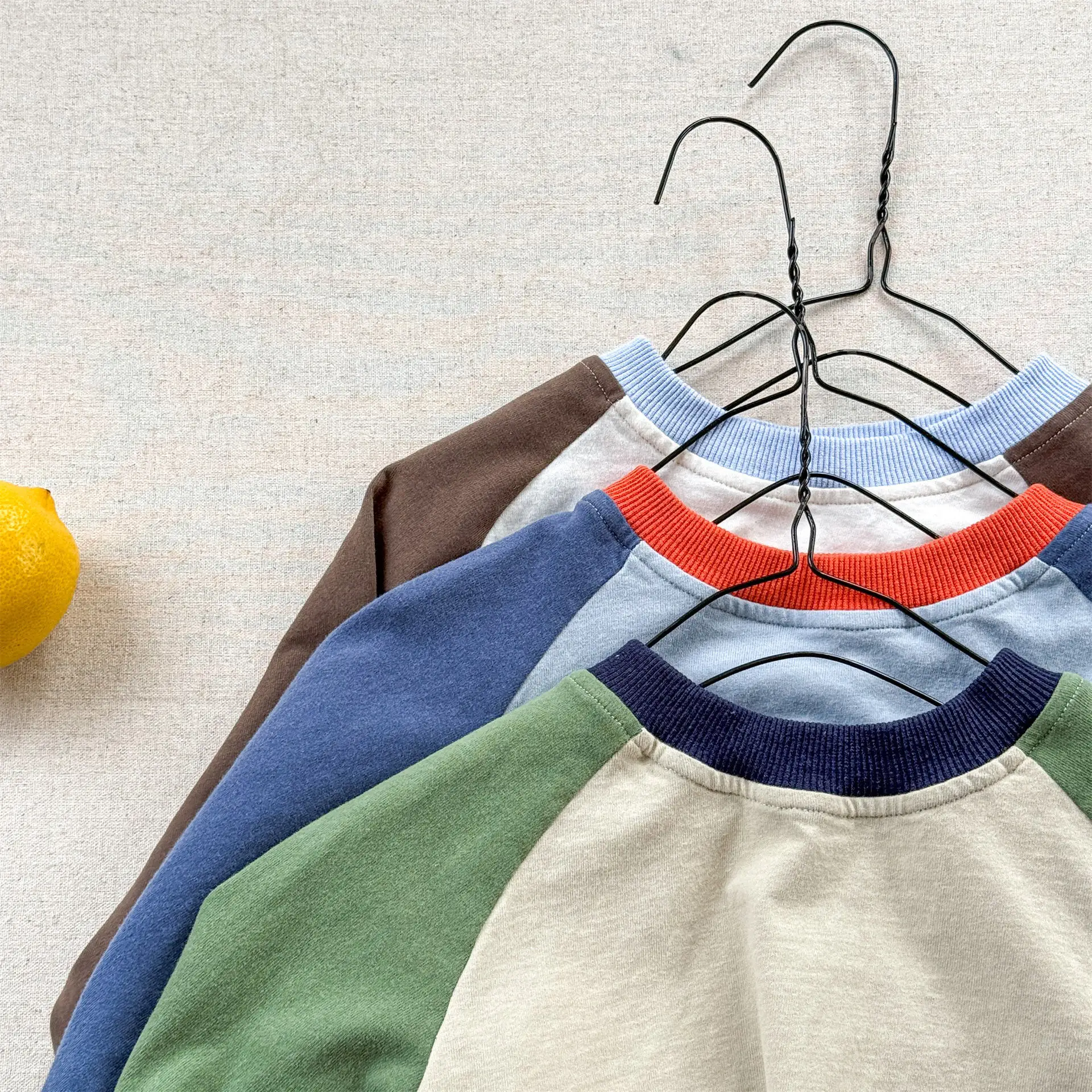 Autumn Kids Cotton Letter Print Base T-Shirts Korean Style Color Block Long Sleeves Loose Kids Top for 1-6Y Boys and Girls