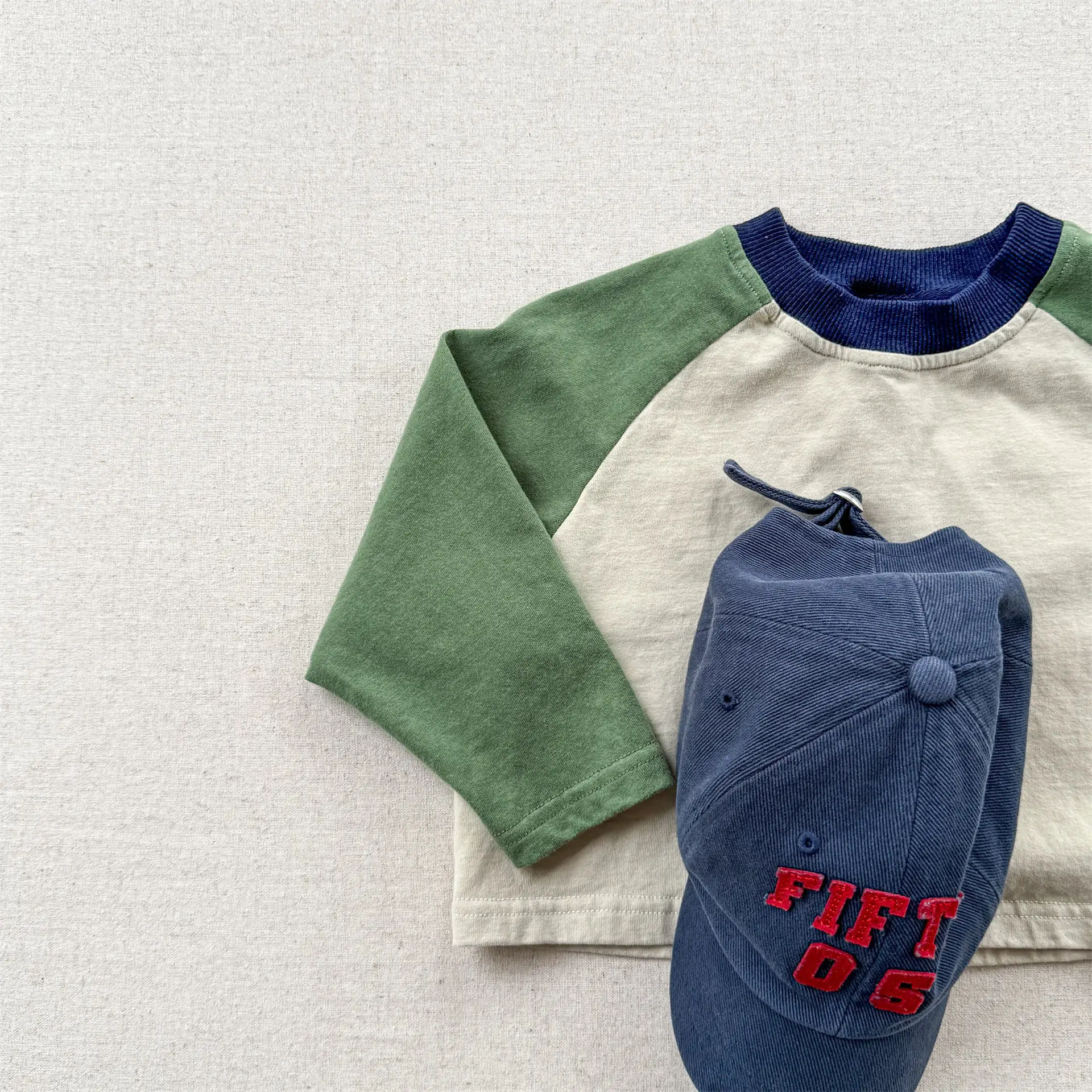 Autumn Kids Cotton Letter Print Base T-Shirts Korean Style Color Block Long Sleeves Loose Kids Top for 1-6Y Boys and Girls