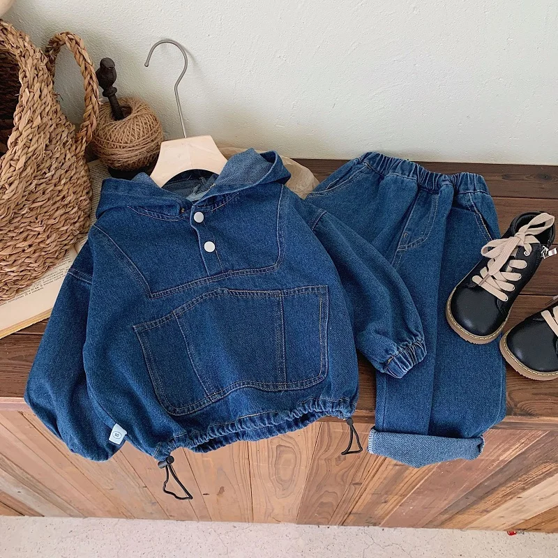 Children's clothing Spring and Autumn, boys' denim hooded sweatshirt, women's Baoyang solid color long sleeved top and pants set