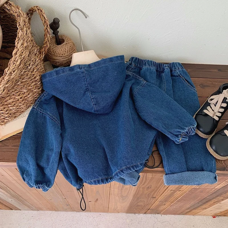 Children's clothing Spring and Autumn, boys' denim hooded sweatshirt, women's Baoyang solid color long sleeved top and pants set
