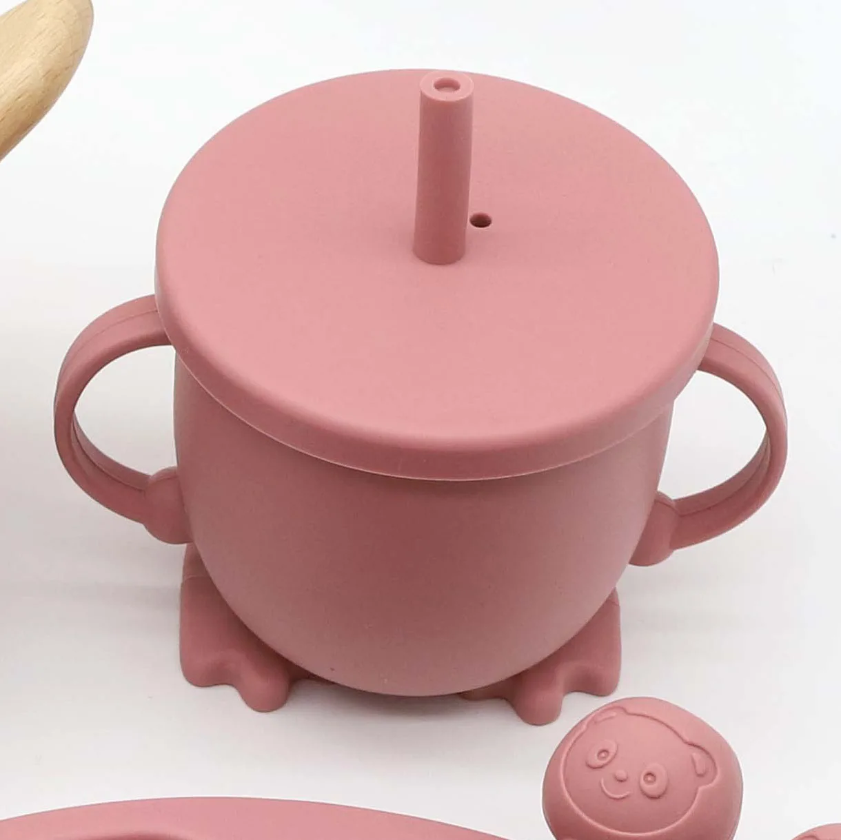 8 pcs Set Food Grade Silicone Tableware Set Bib Bowl Dining Plate Strong Suction Straw Cup Cartoon Short and Wooden Spoon Fork