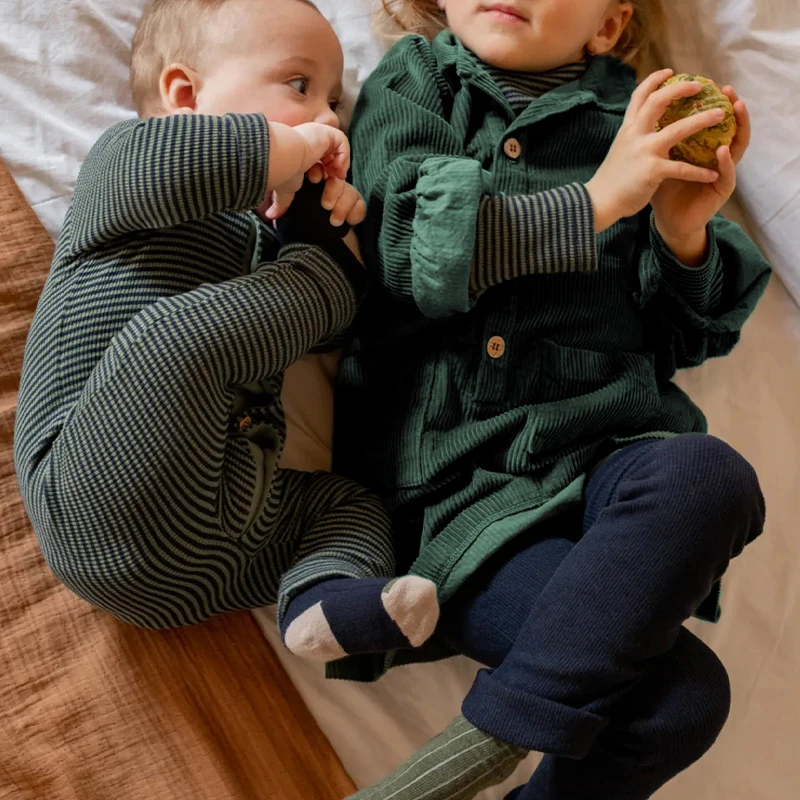 Casual Loose Girls Corduroy Dress 2026 Retro Fall New Children's Lapel Buttons Long-Sleeved Dresses With Pockets Winter Clothing