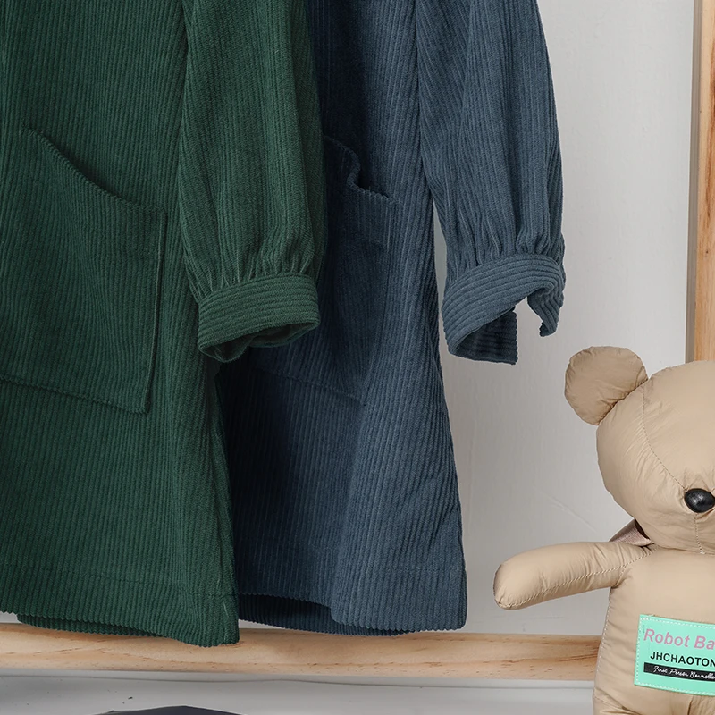Casual Loose Girls Corduroy Dress 2026 Retro Fall New Children's Lapel Buttons Long-Sleeved Dresses With Pockets Winter Clothing