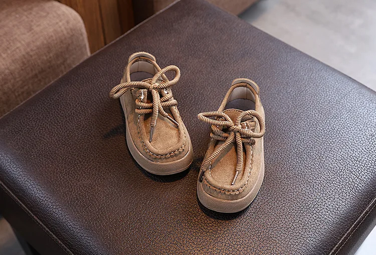 2026New Fashion Children Casual Shoes Retro Soft Sole Kids Leather Shoes Round Toes Boys Girls Flat Shoes Classic British Style