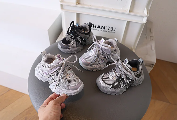 Thick-soled Children's Sports Shoes Autumn Leather Fashion Girl's Running Shoes Boys' Casual Shoes Lace-up Soft Sole Kids Shoes